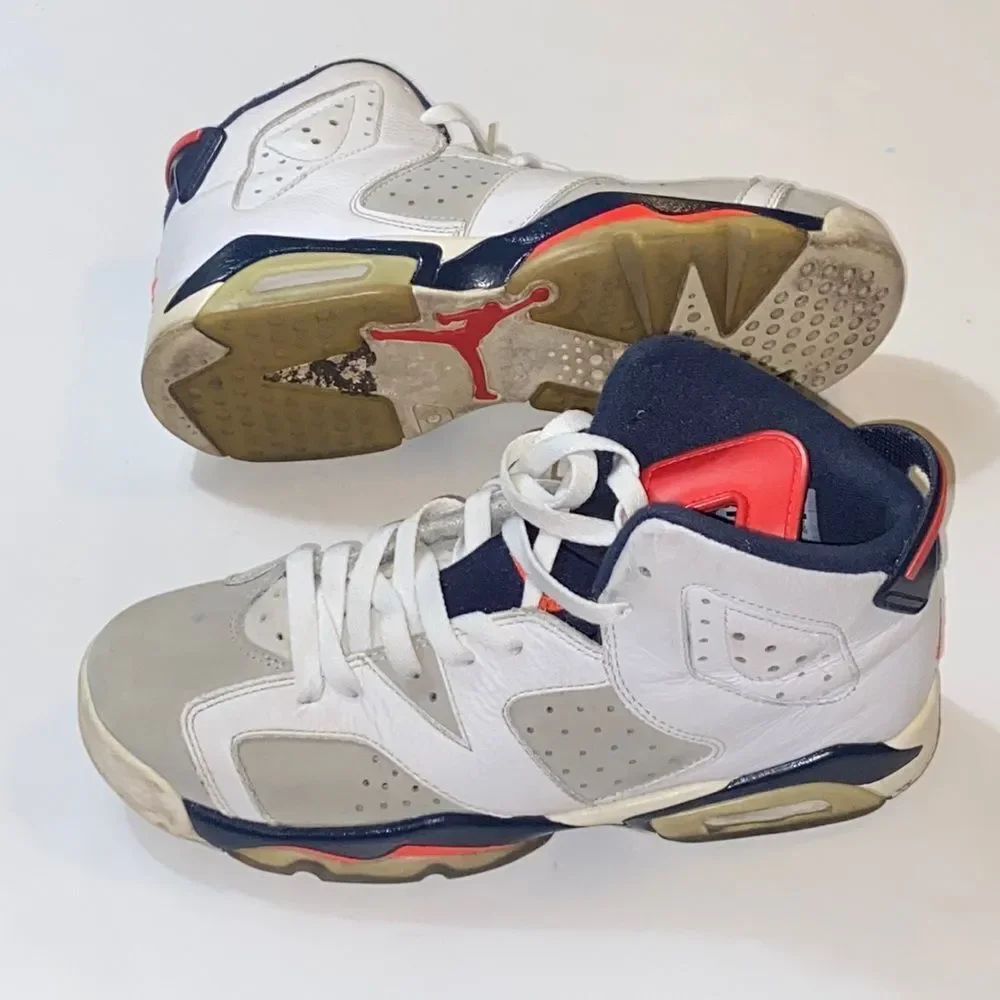 Jordan Air 6 Retro Tinker- Size 6.5Y USA 384664-104 Size 6.5Y Junior Shoes
